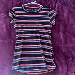 T-Shirt w/ Rainbow stripes